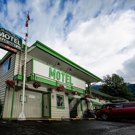 Bulkley Valley Motel New Hazelton Kültér fotó