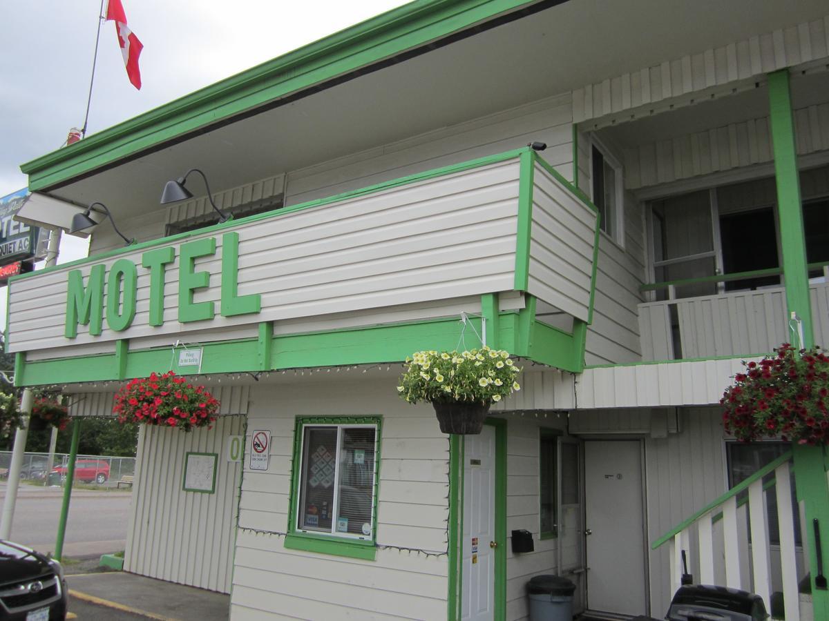 Bulkley Valley Motel New Hazelton Kültér fotó