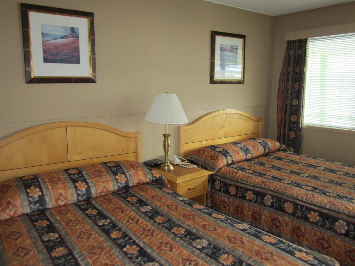 Bulkley Valley Motel New Hazelton Kültér fotó