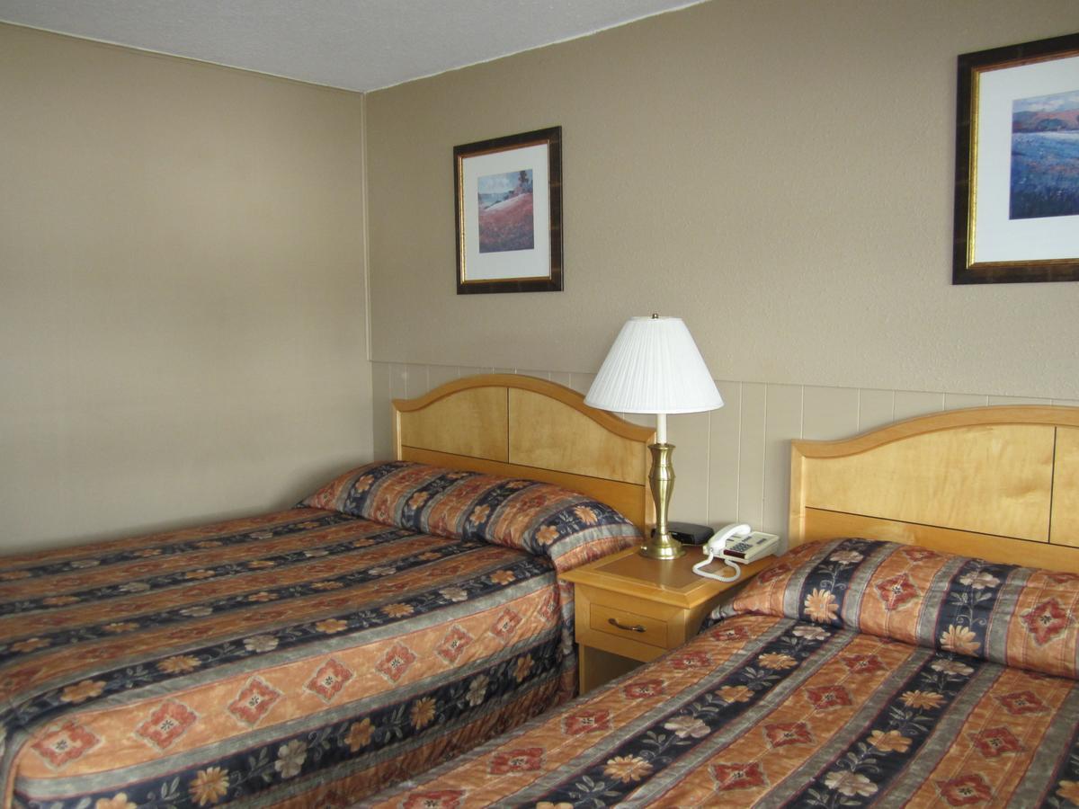 Bulkley Valley Motel New Hazelton Kültér fotó