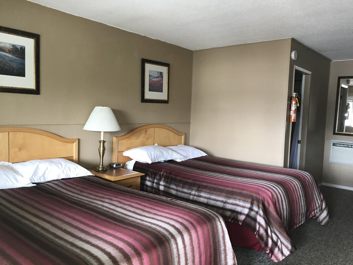 Bulkley Valley Motel New Hazelton Kültér fotó