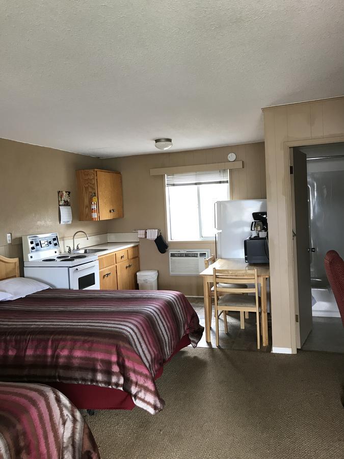 Bulkley Valley Motel New Hazelton Kültér fotó